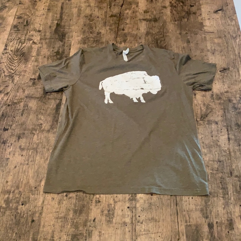 Boutique Buffalo tee